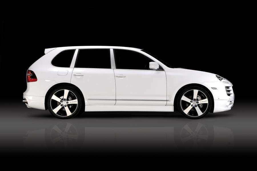  Porsche Cayenne by JE Design 2008 года  (фото 4 из 9)
